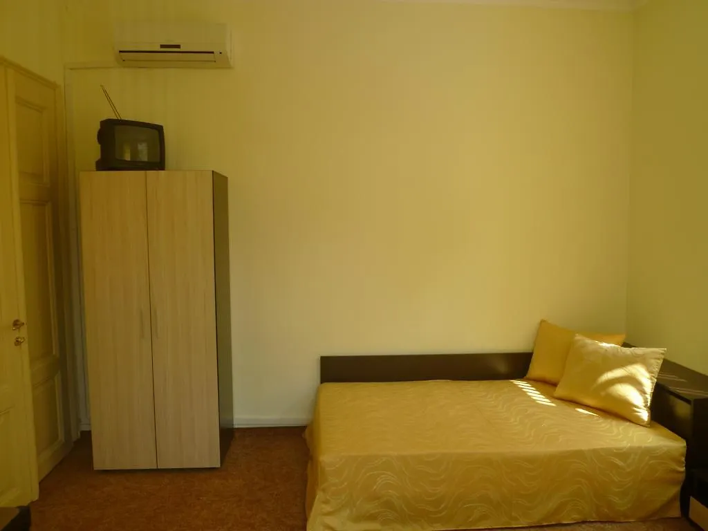 Hostel Rayska Yabalka Varna