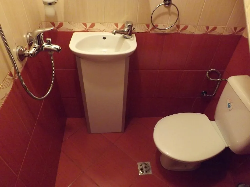 Hostel Rayska Yabalka Varna